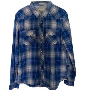 American Eagle western style plaid snap front shirt